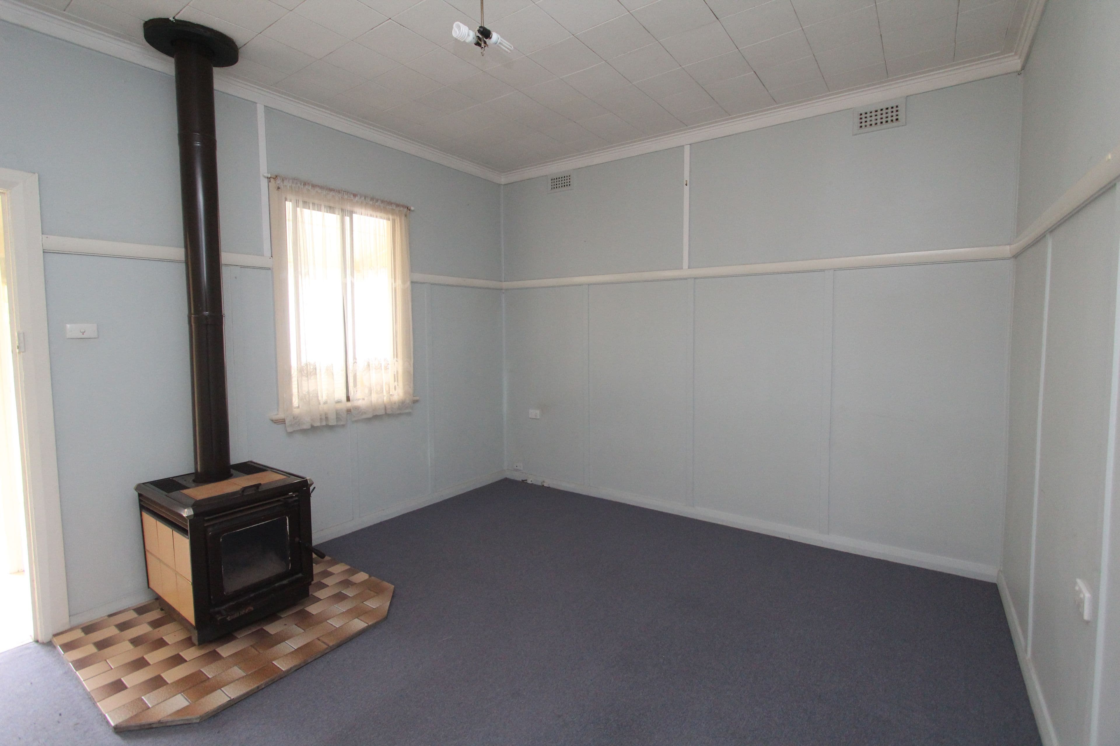 13 High Street, Tenterfield - Thumbnail 3