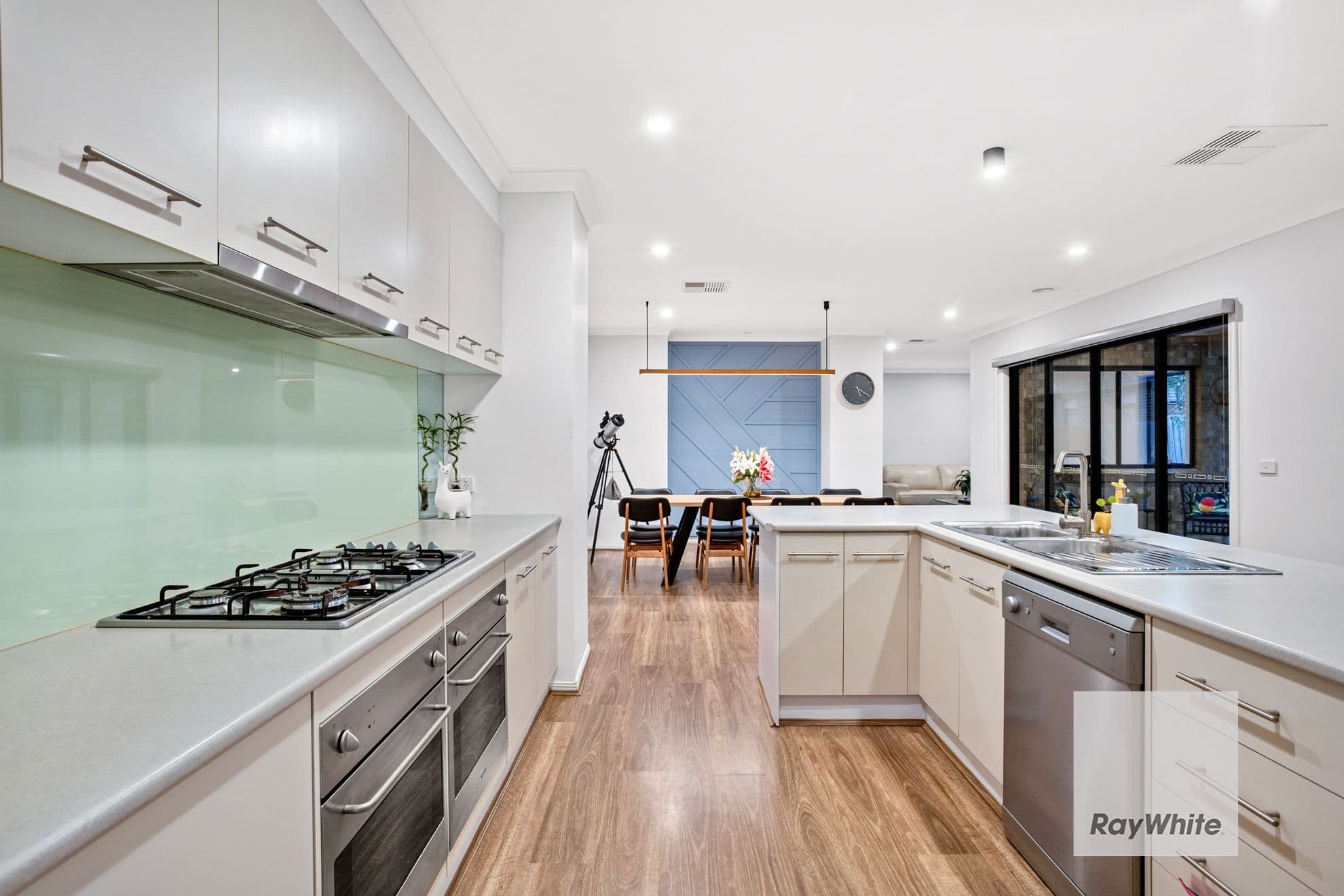 20 George Street, Taylors Hill VIC 3037, Taylors Hill - Thumbnail 7