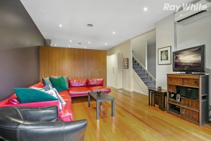 131 Charman Road, Beaumaris VIC 3193, Beaumaris - Thumbnail 2