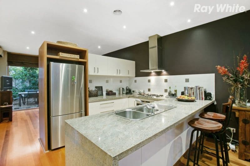 131 Charman Road, Beaumaris VIC 3193, Beaumaris - Thumbnail 5