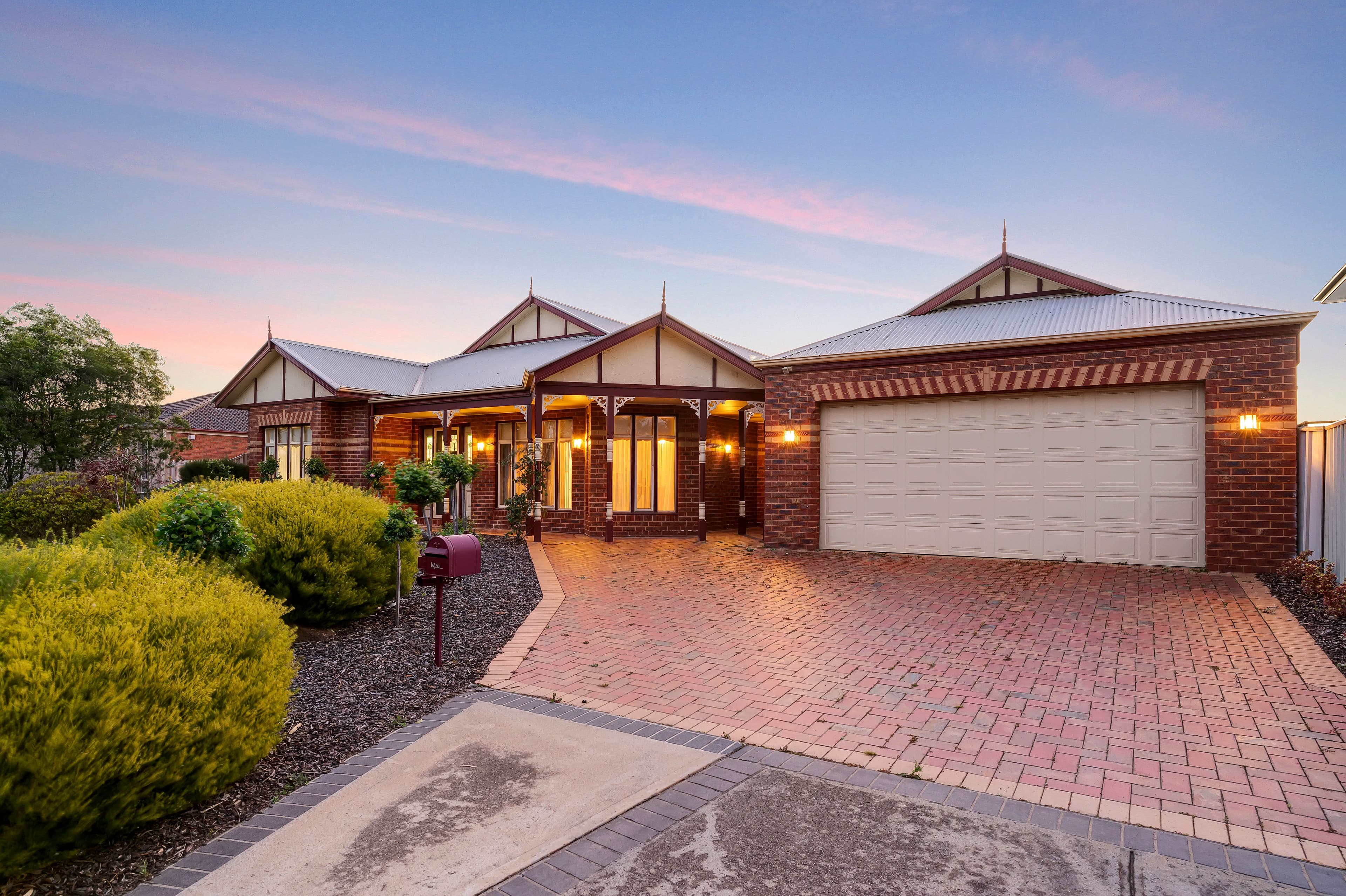 1 Greenfield Lane, Truganina VIC 3029, Truganina - Thumbnail 2