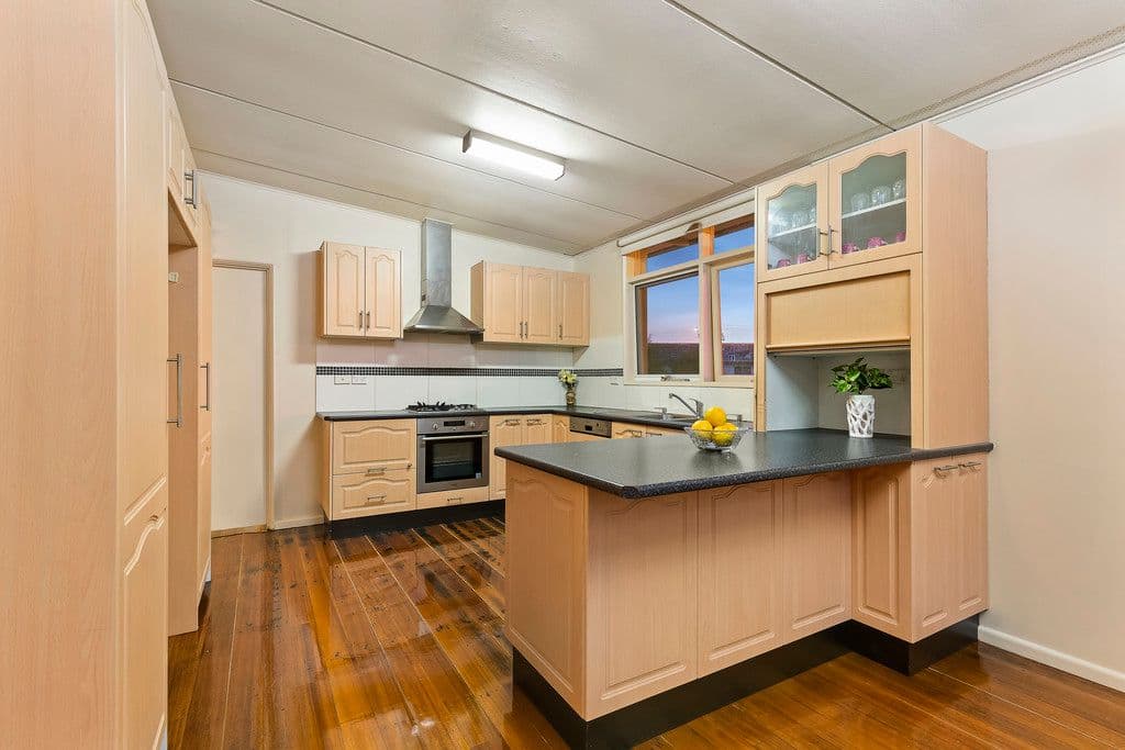 5 Wendy Court, Oakleigh South VIC 3167, Oakleigh South - Thumbnail 2