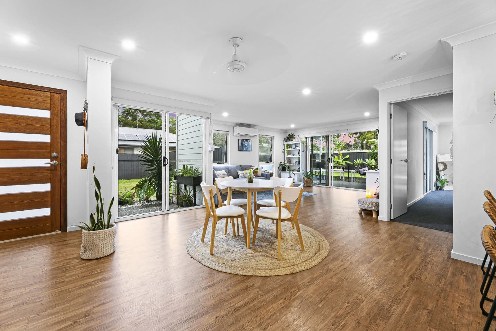 31 Pelican Parade, Jacobs Well QLD 4208, Jacobs Well - Thumbnail 5