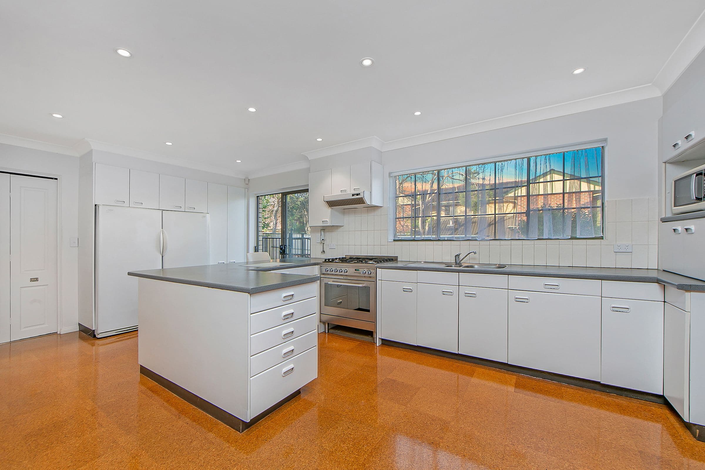 745 Pennant Hills Road, Carlingford - Thumbnail 2