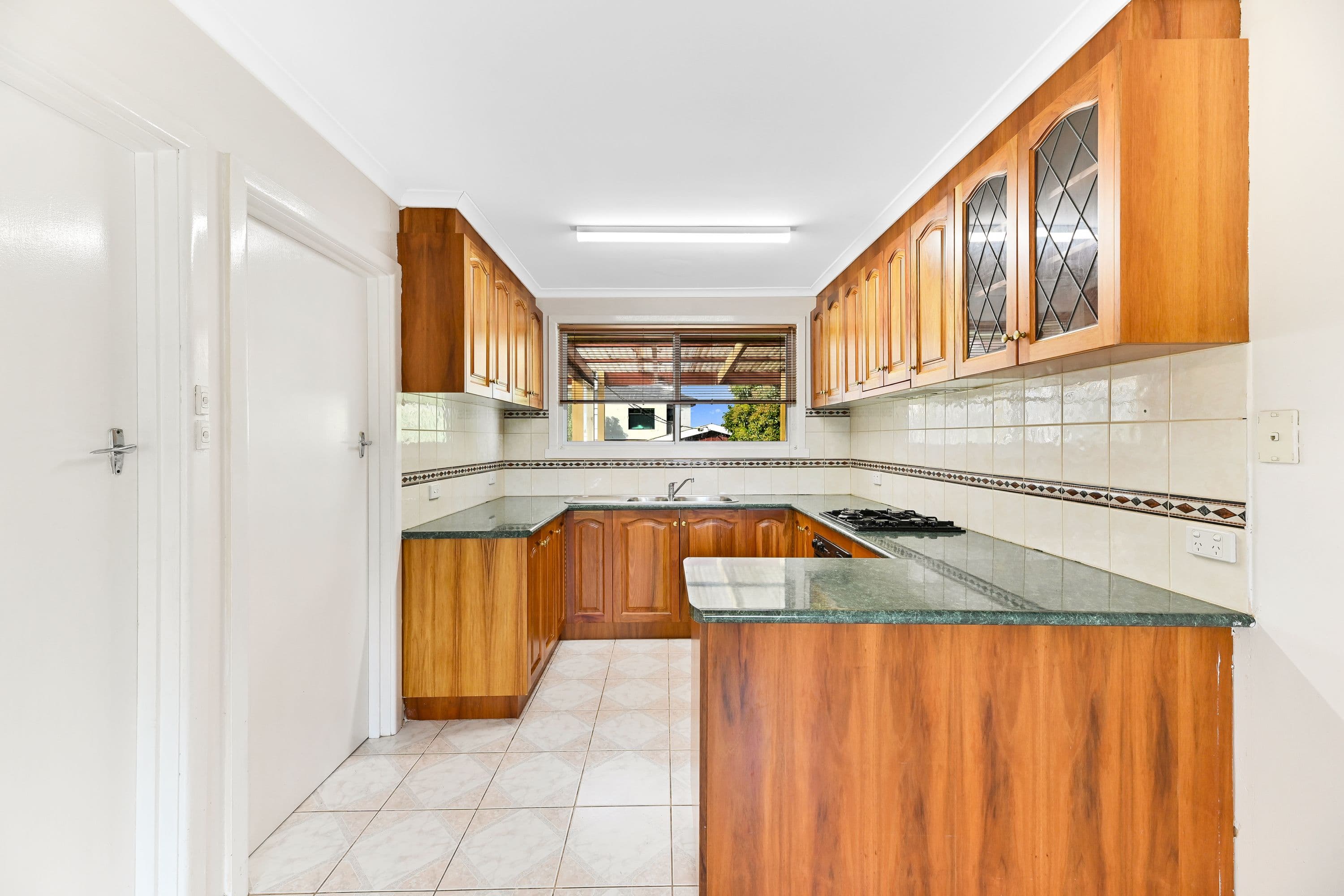 1258 Centre Road, Clayton South VIC 3169, Clayton South - Thumbnail 4