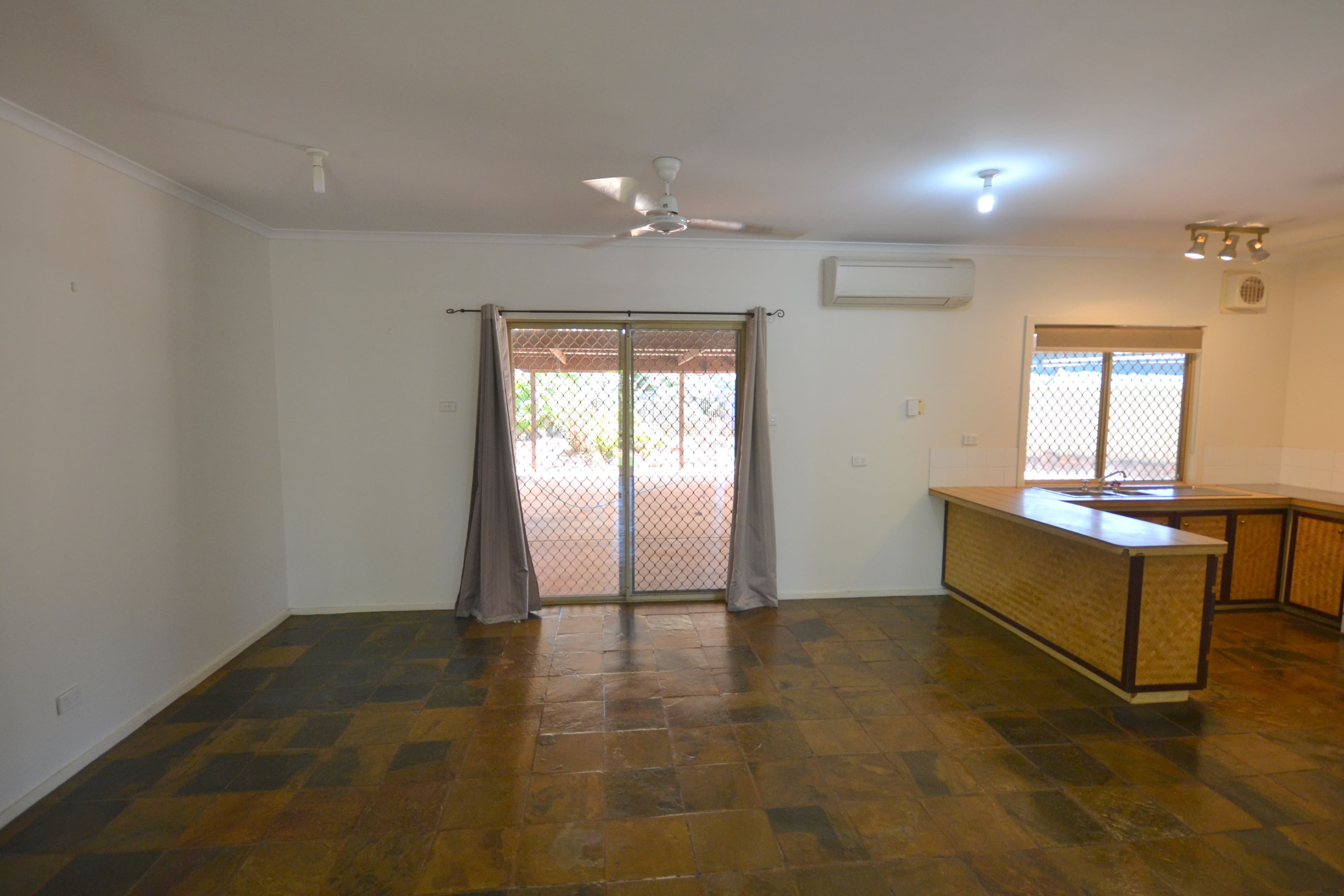 7 Crocker Way, Cable Beach WA 6726, Cable Beach - Thumbnail 8