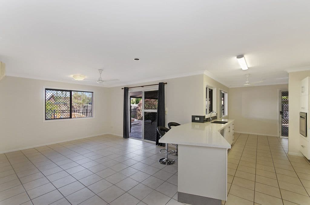 3 Salisbury Crescent, Kirwan QLD 4817, Kirwan - Thumbnail 4