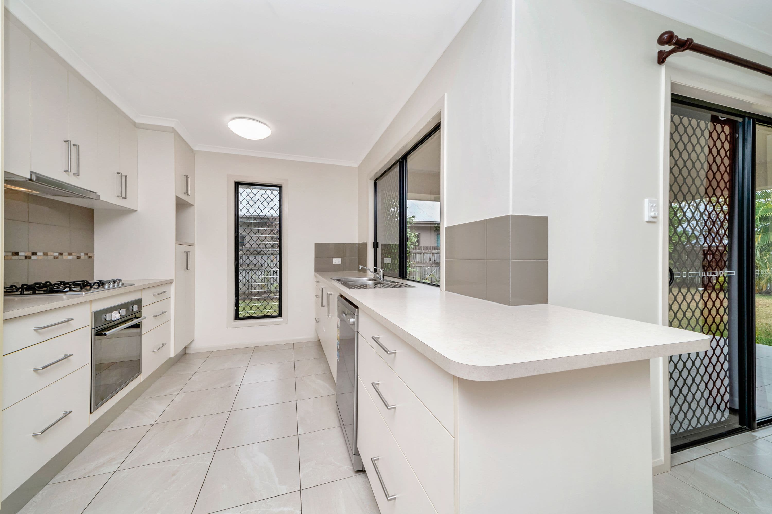 126 Kalynda Parade, Bohle Plains QLD 4817, Bohle Plains - Thumbnail 2