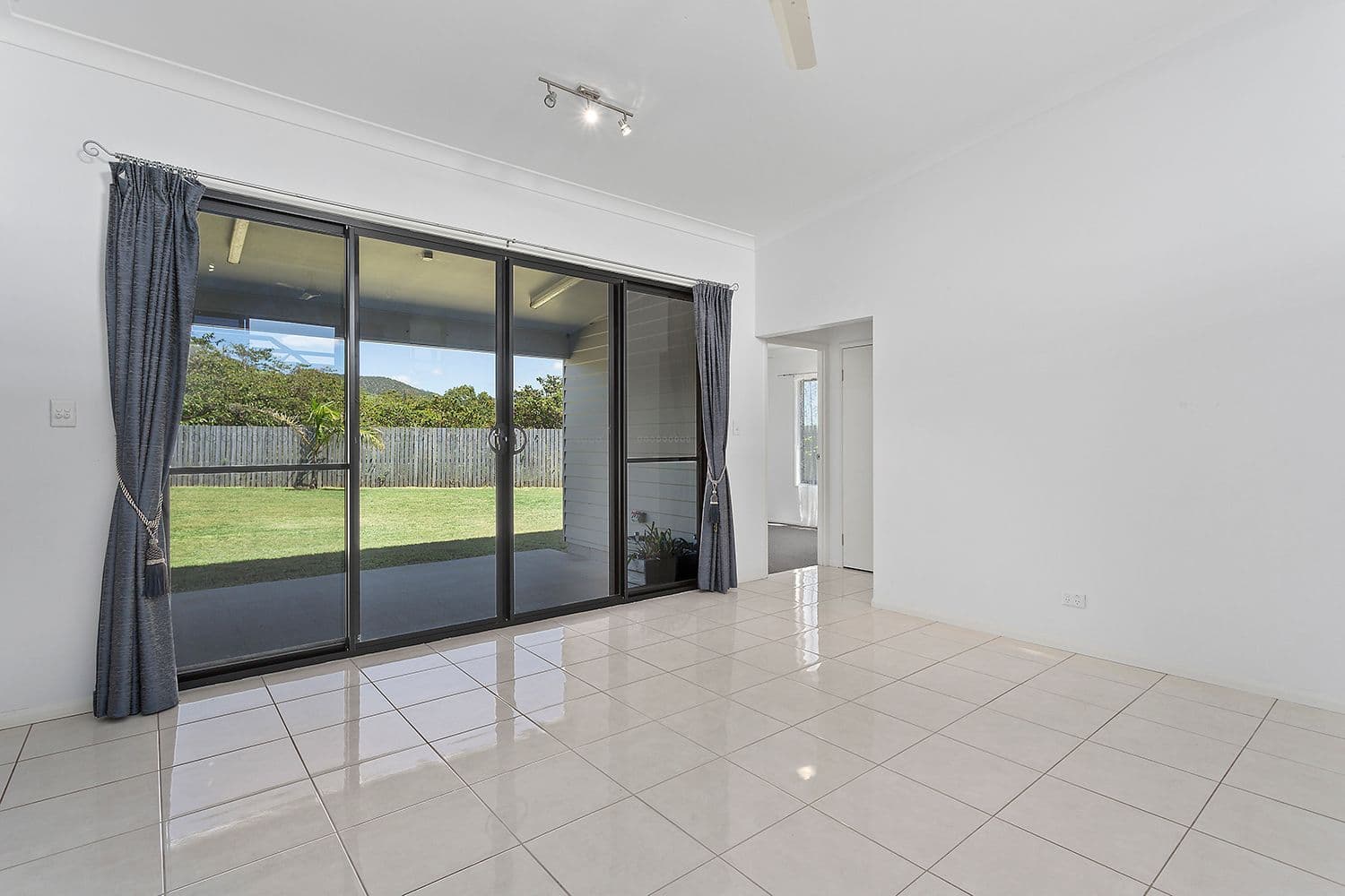 46 Olympia Avenue, Pacific Heights QLD 4703, Pacific Heights - Thumbnail 6