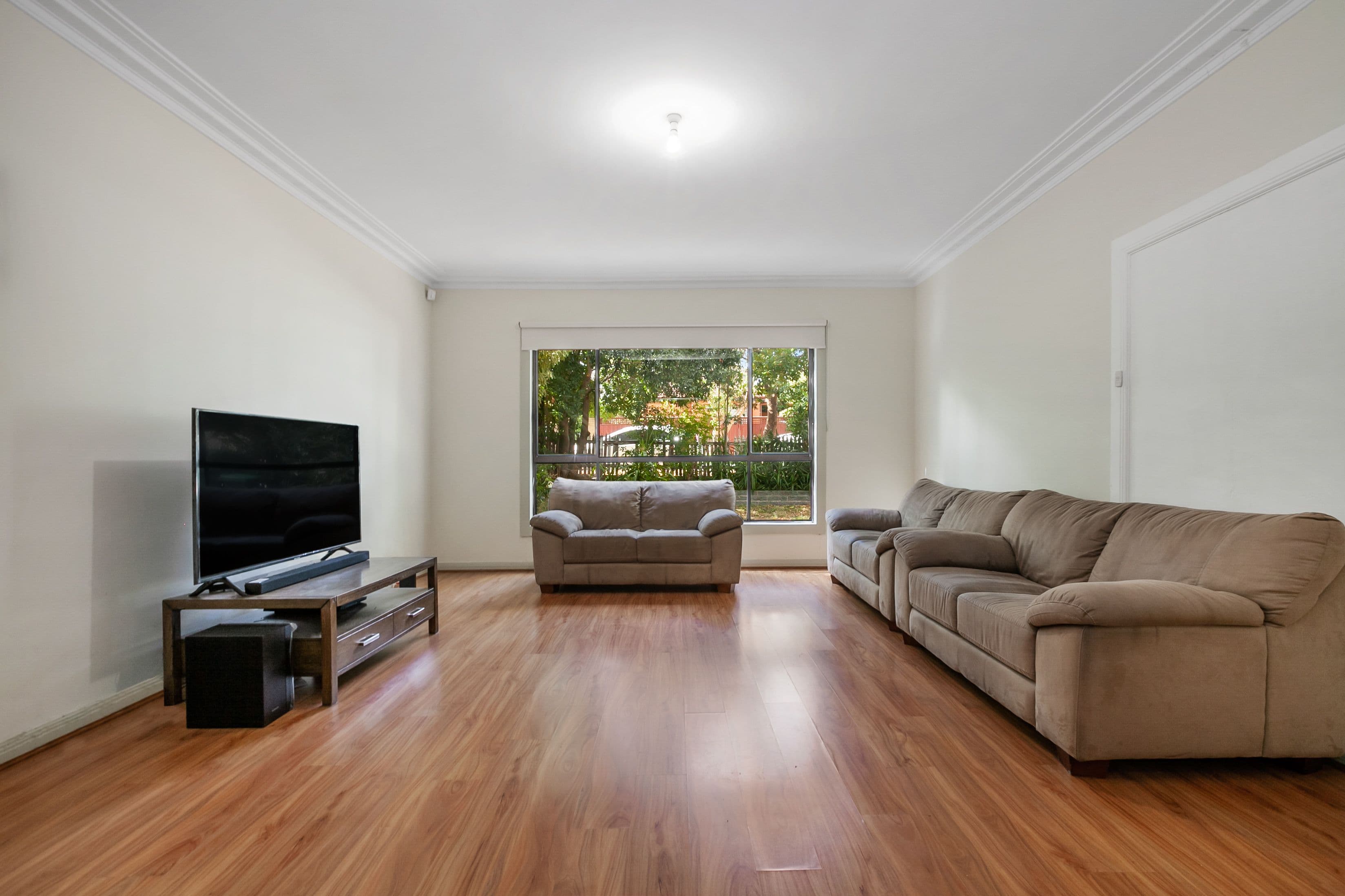 17 Keats Avenue, Kingsbury VIC 3083, Kingsbury - Thumbnail 2