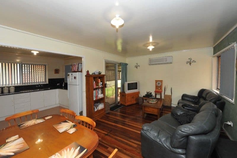 11 Mooney Street, HARLAXTON QLD 4350, Harlaxton - Thumbnail 3