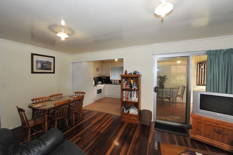 11 Mooney Street, HARLAXTON QLD 4350, Harlaxton - Thumbnail 5