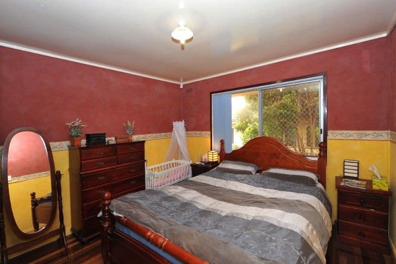 11 Mooney Street, HARLAXTON QLD 4350, Harlaxton - Thumbnail 6