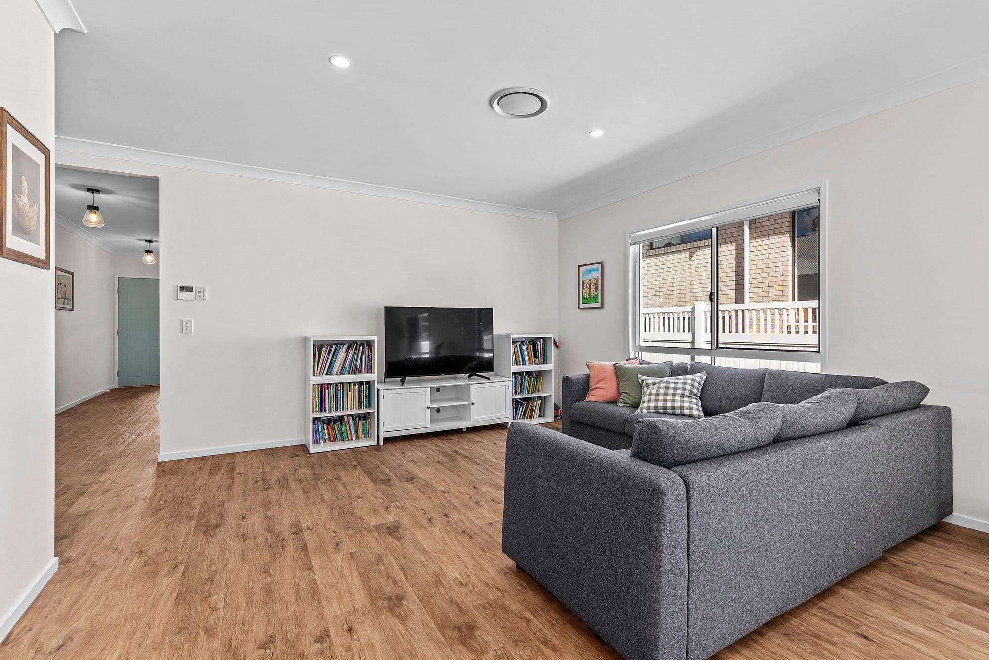 52 Paperbark Street, Bridgeman Downs QLD 4035, Bridgeman Downs - Thumbnail 3