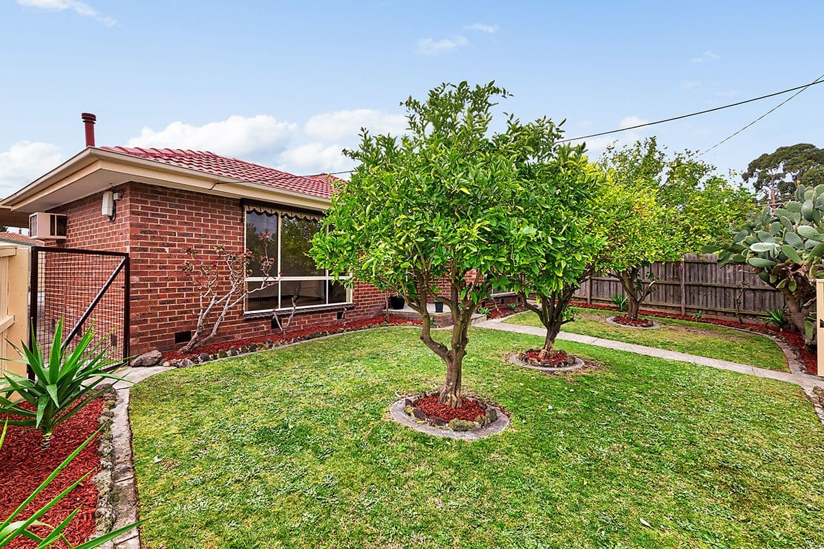 111 Kingsclere Avenue, Keysborough VIC 3173, Keysborough - Thumbnail 3