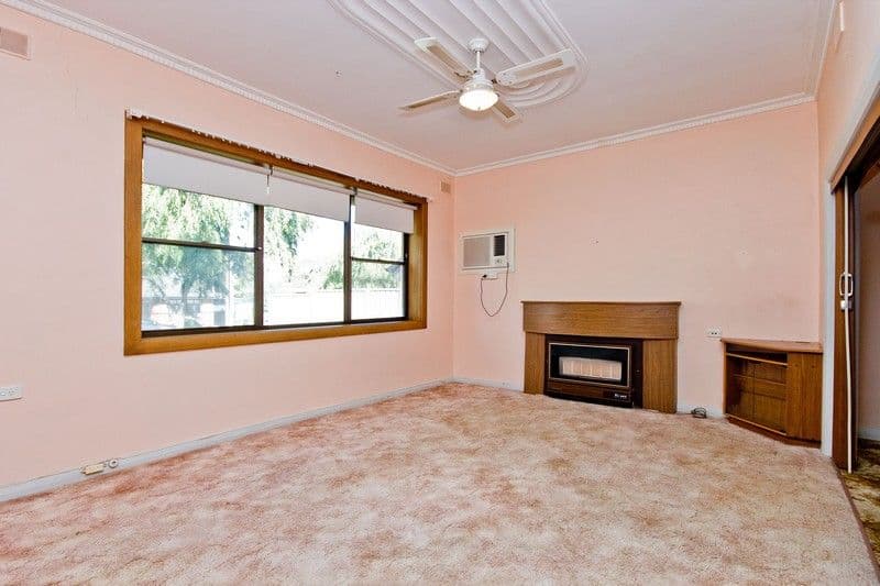 44 Windsor Avenue, CLEARVIEW SA 5085, Clearview - Thumbnail 2