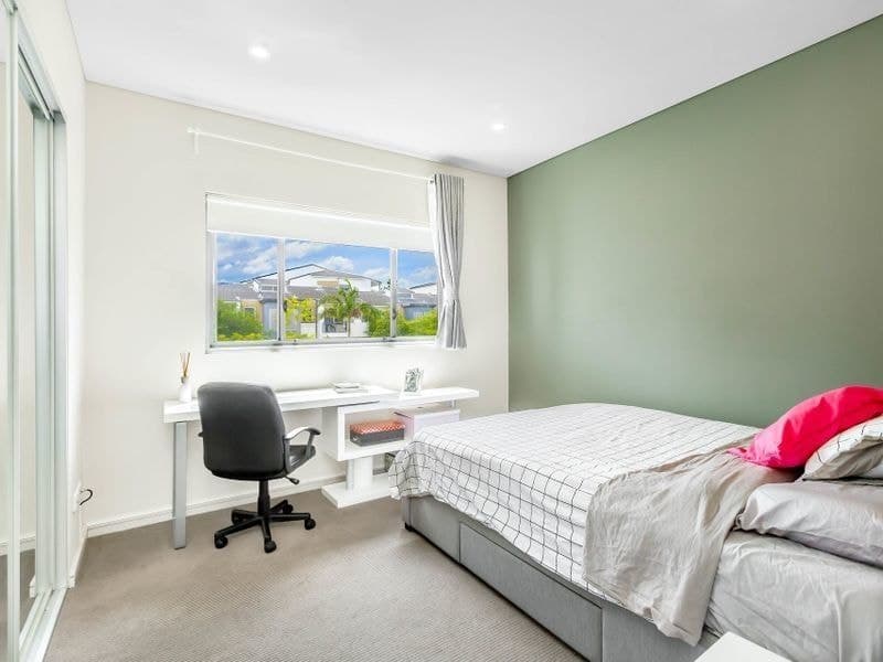 11/54A Blackwall Point Road, Chiswick - Thumbnail 3