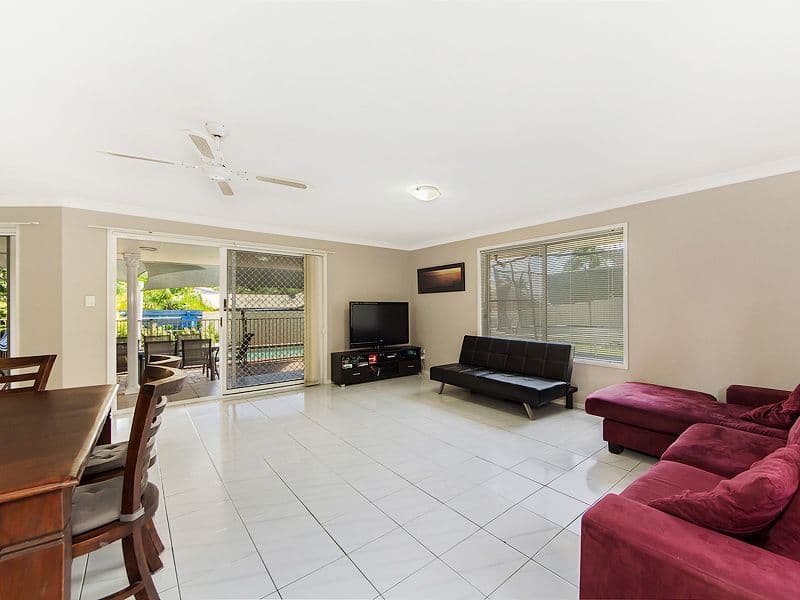 4 Clubhouse Drive, ARUNDEL QLD 4214, Arundel - Thumbnail 6