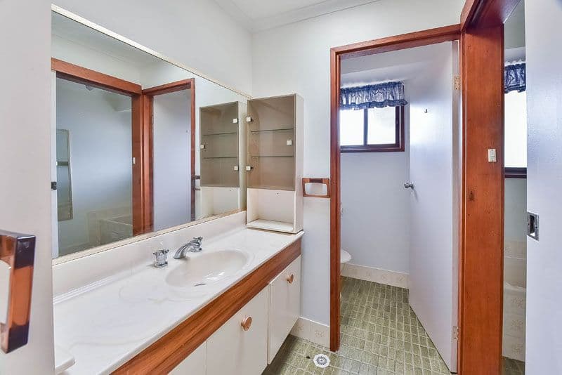 219 Copperfield Drive, Rosemeadow - Thumbnail 8
