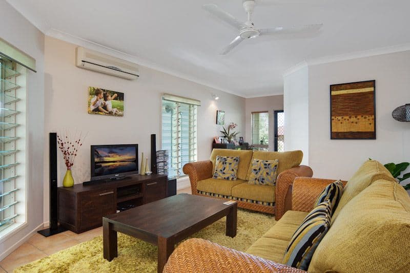 10 Hazelwood Close, MOUNT SHERIDAN QLD 4868, Mount Sheridan - Thumbnail 6
