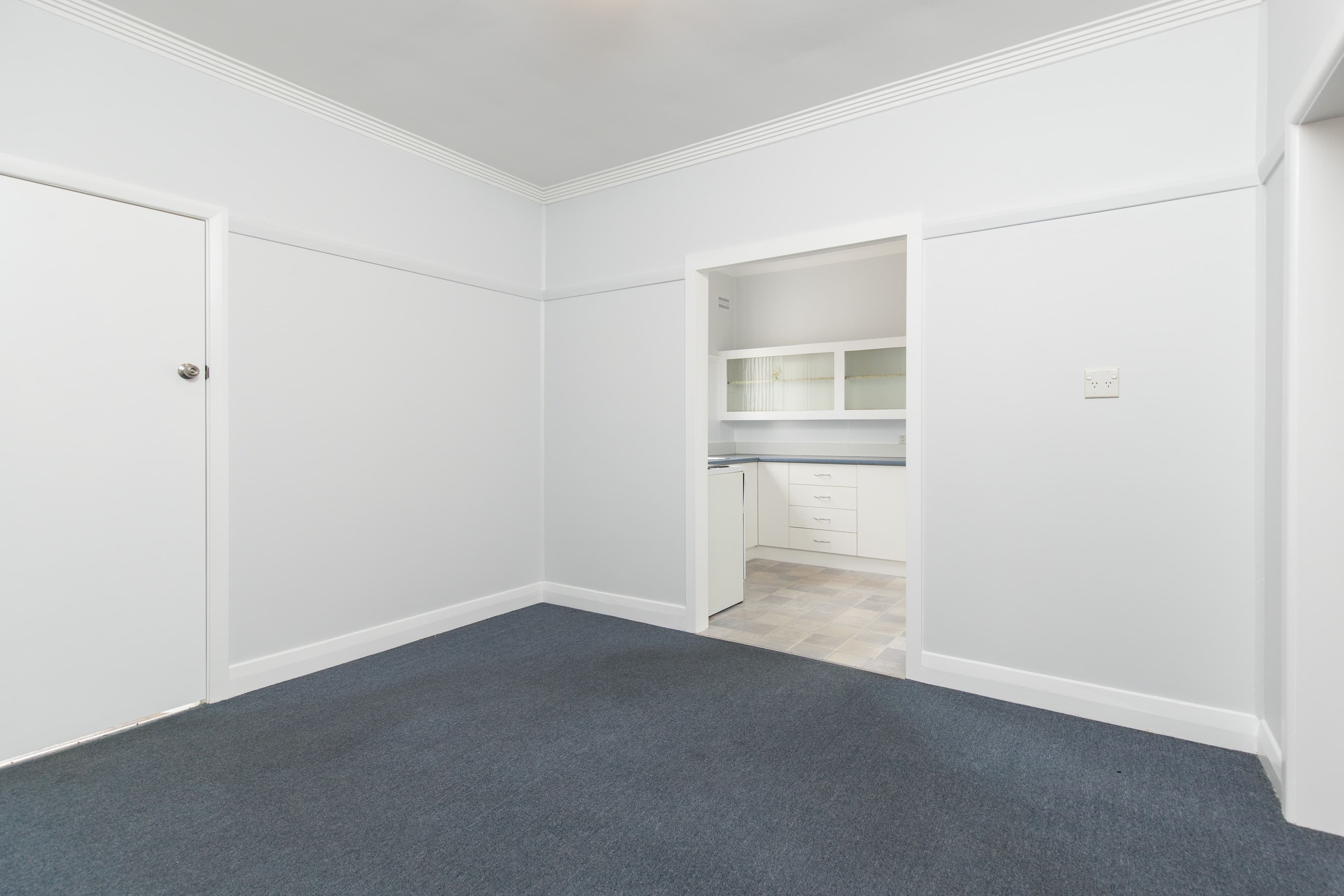 73 Denison Street, Gloucester NSW 2422, Gloucester - Thumbnail 2