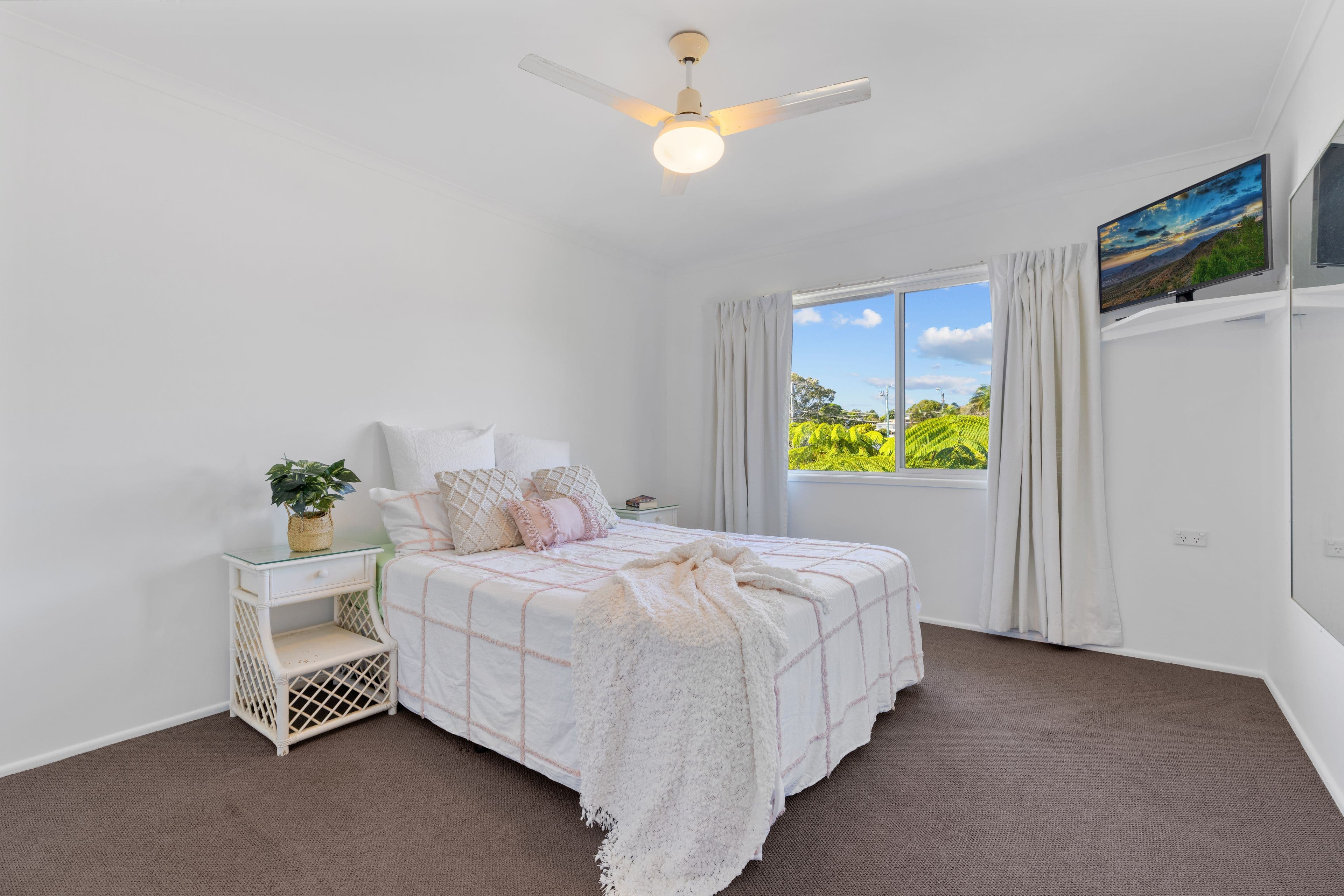 35 Wurtulla Street, Maroochydore QLD 4558, Maroochydore - Thumbnail 5