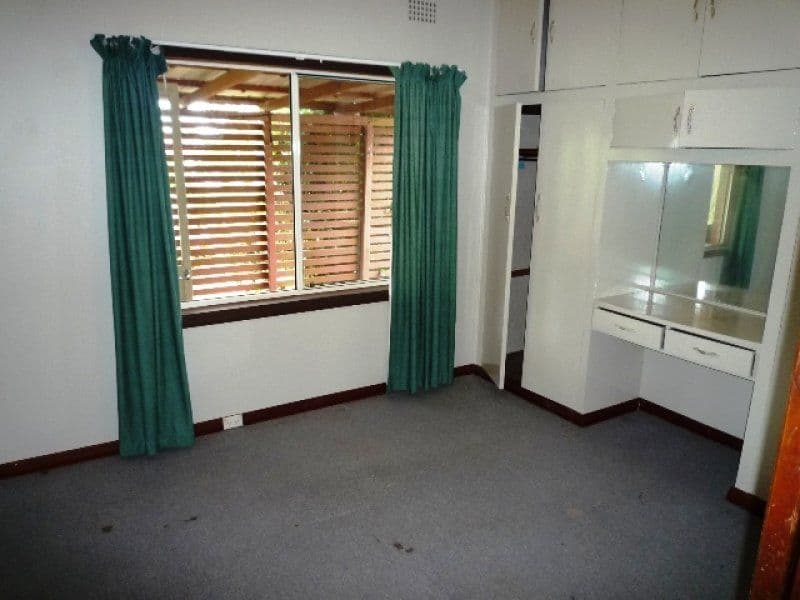 36 Ocean View Parade, CHARLESTOWN NSW 2290, Charlestown - Thumbnail 2