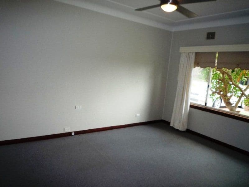 36 Ocean View Parade, CHARLESTOWN NSW 2290, Charlestown - Thumbnail 3