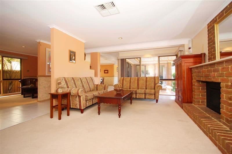 7 Cliffer Place, TAYLORS LAKES VIC 3038, Taylors Lakes - Thumbnail 6