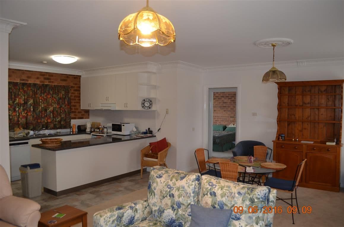 18 Russell Street, Tumut NSW 2720, Tumut - Thumbnail 3