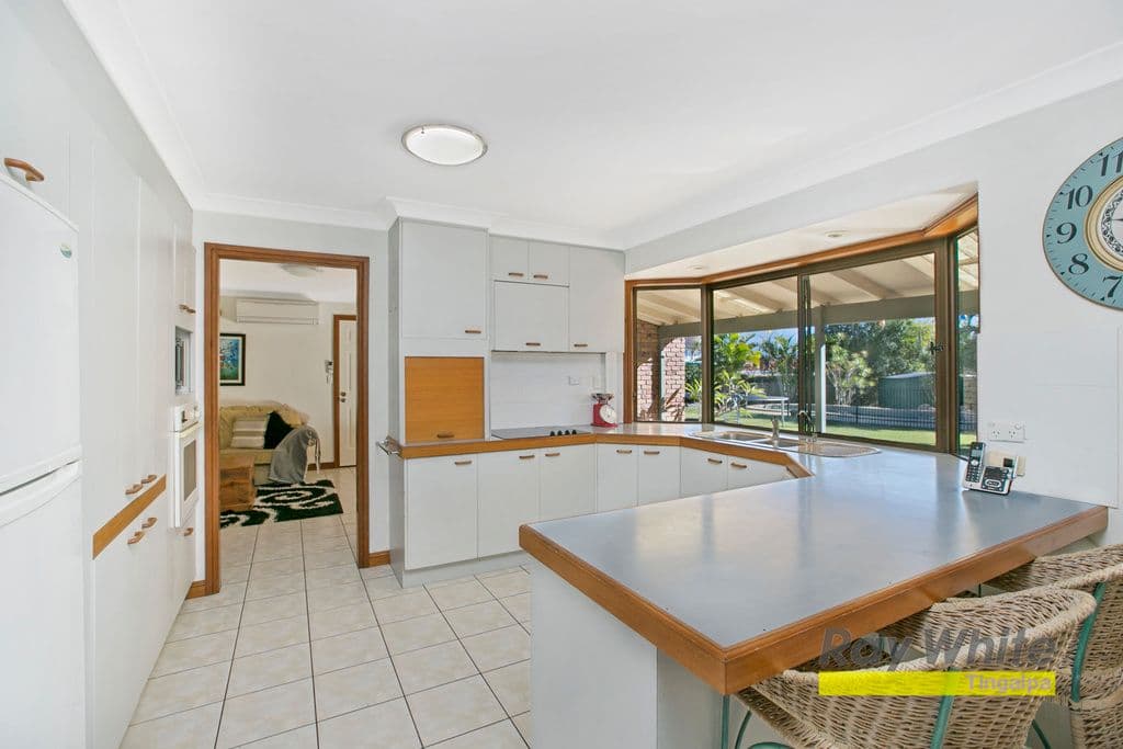 9 Croft Court, CARINDALE QLD 4152, Carindale - Thumbnail 4