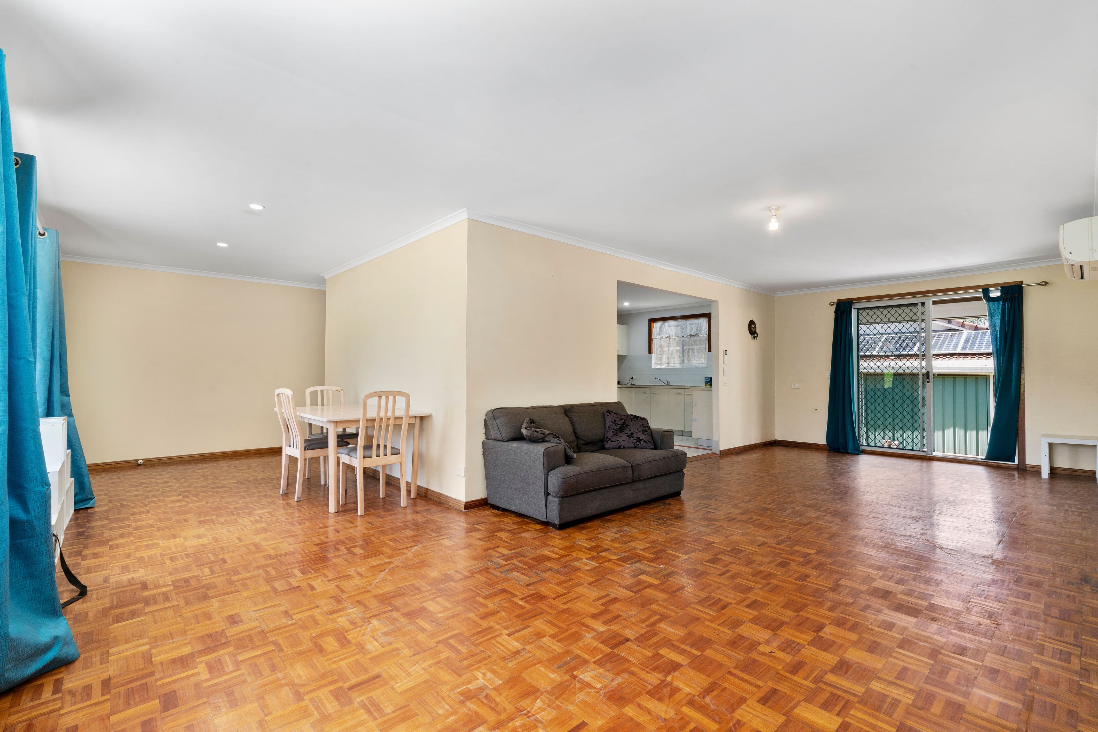 4 Graham Road, Morayfield QLD 4506, Morayfield - Thumbnail 3