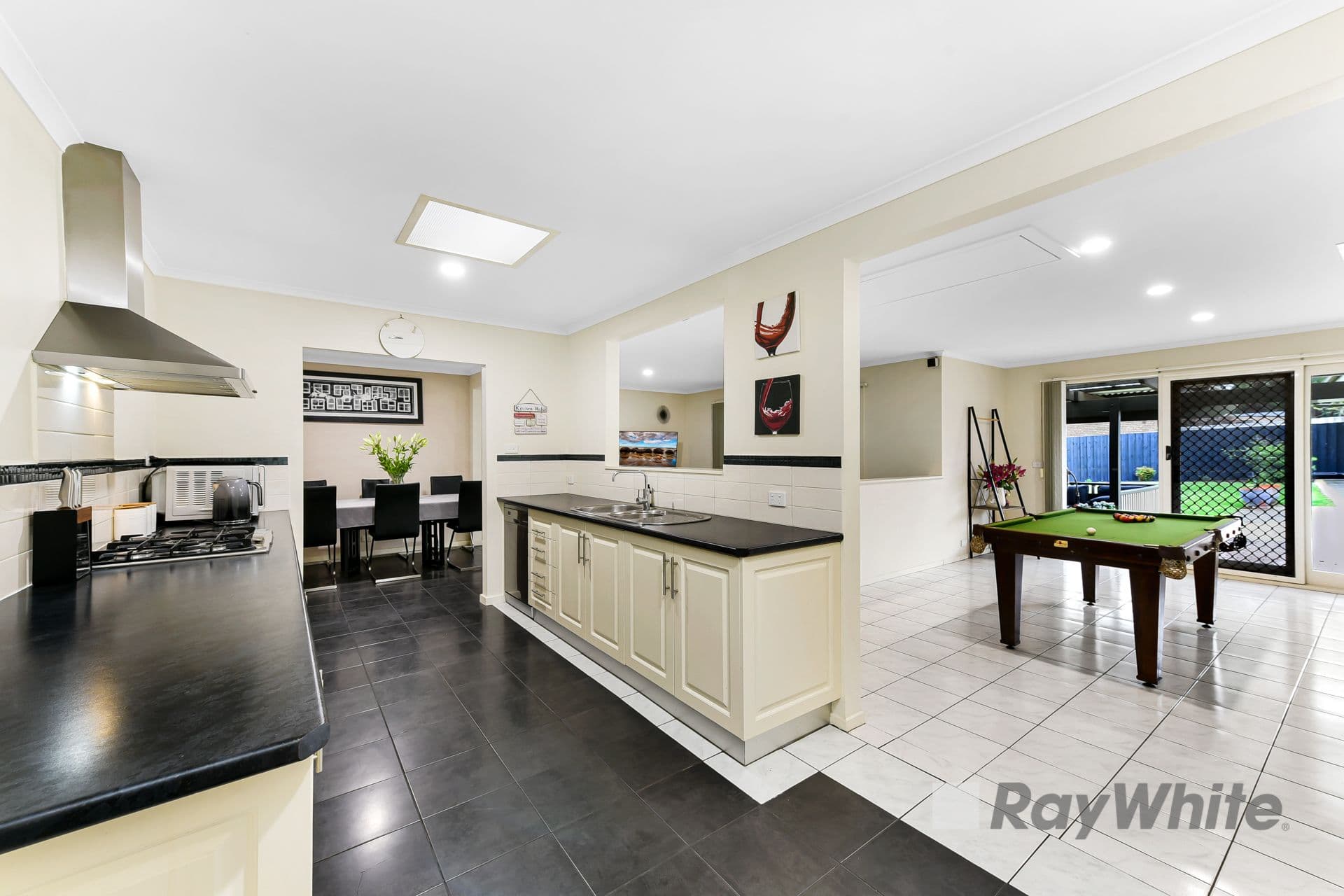 159 James Cook Drive, Endeavour Hills VIC 3802, Endeavour Hills - Thumbnail 5