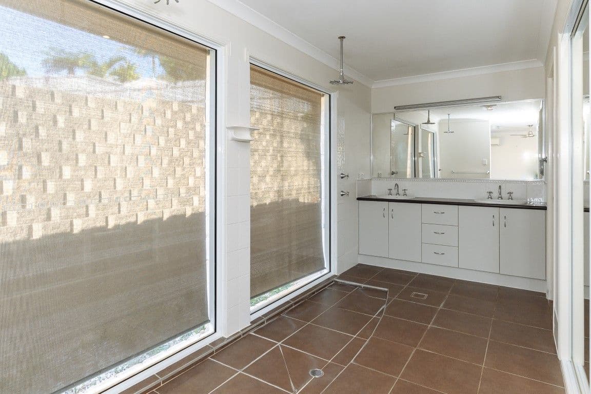 2 Phoenix Place, Telina QLD 4680, Telina - Thumbnail 6