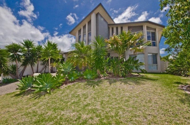 5 Silvermaple Street, ROBINA QLD 4226, Robina - Thumbnail 2
