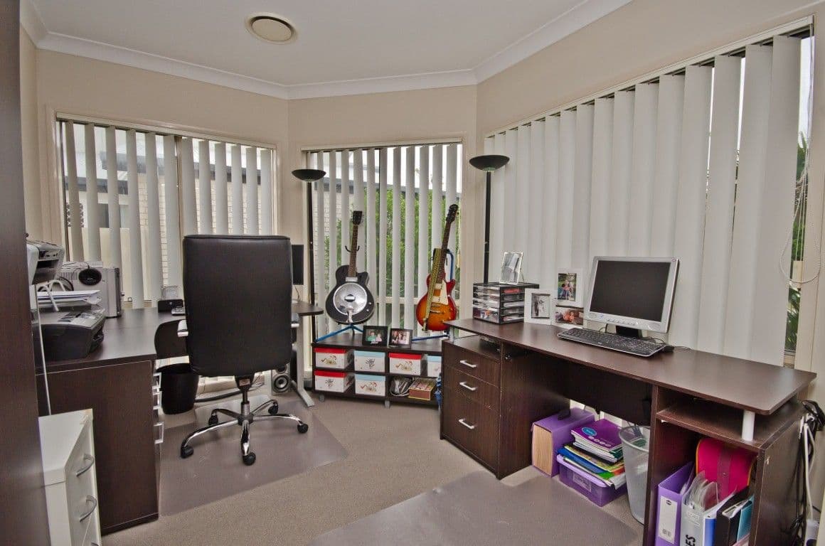 5 Silvermaple Street, ROBINA QLD 4226, Robina - Thumbnail 5