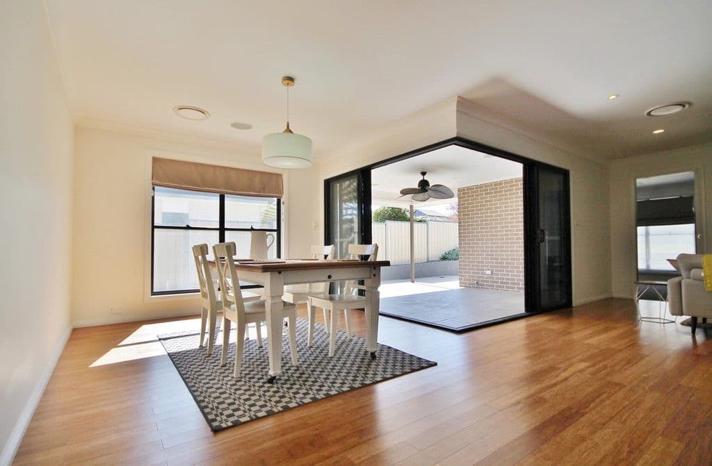 15 Lachlan Close, Young - Thumbnail 3