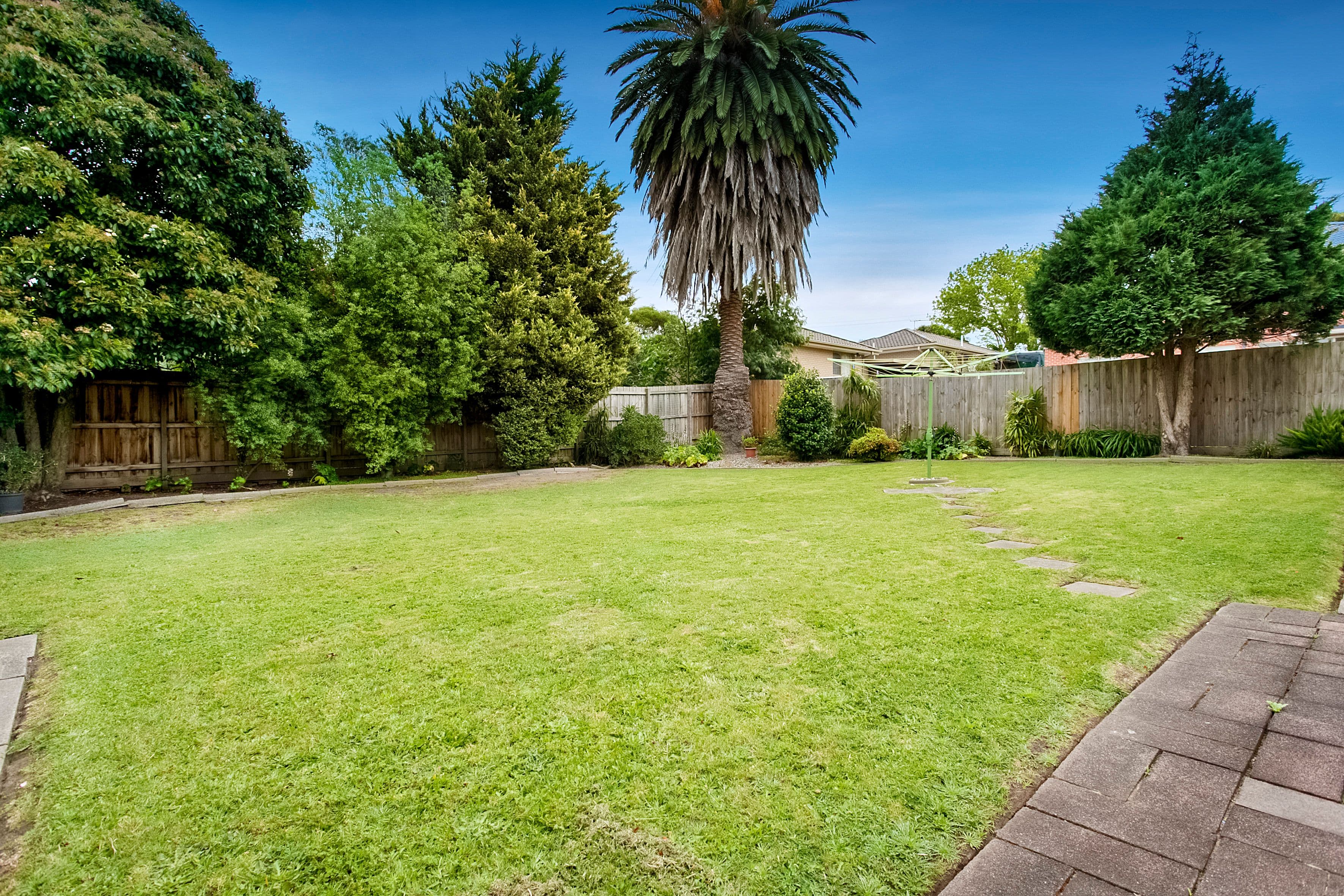 1 Bradstreet Road, Mount Waverley VIC 3149, Mount Waverley - Thumbnail 3