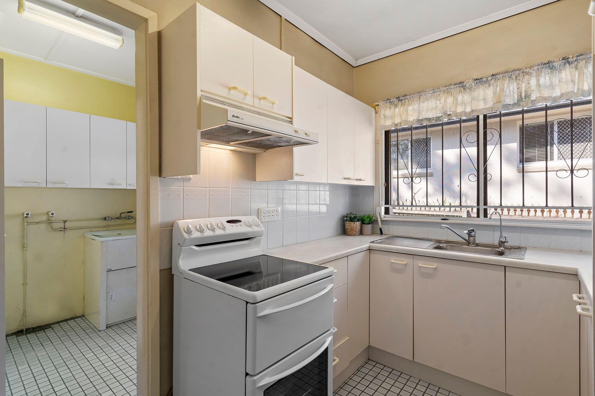 56 Abbeville Street, Upper Mount Gravatt QLD 4122, Upper Mount Gravatt - Thumbnail 5