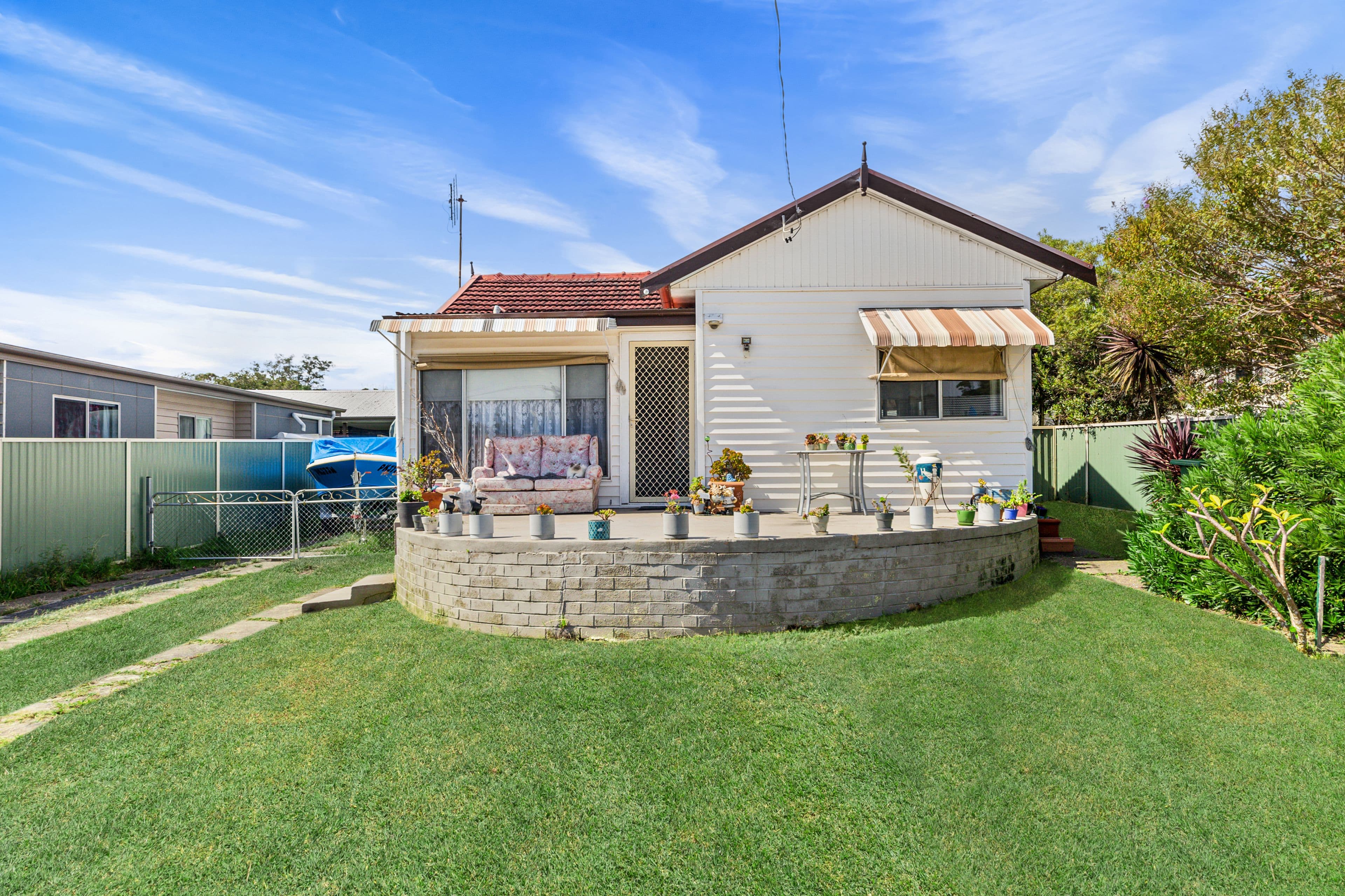 9 Peel Street, Toukley NSW 2263, Toukley - Thumbnail 2