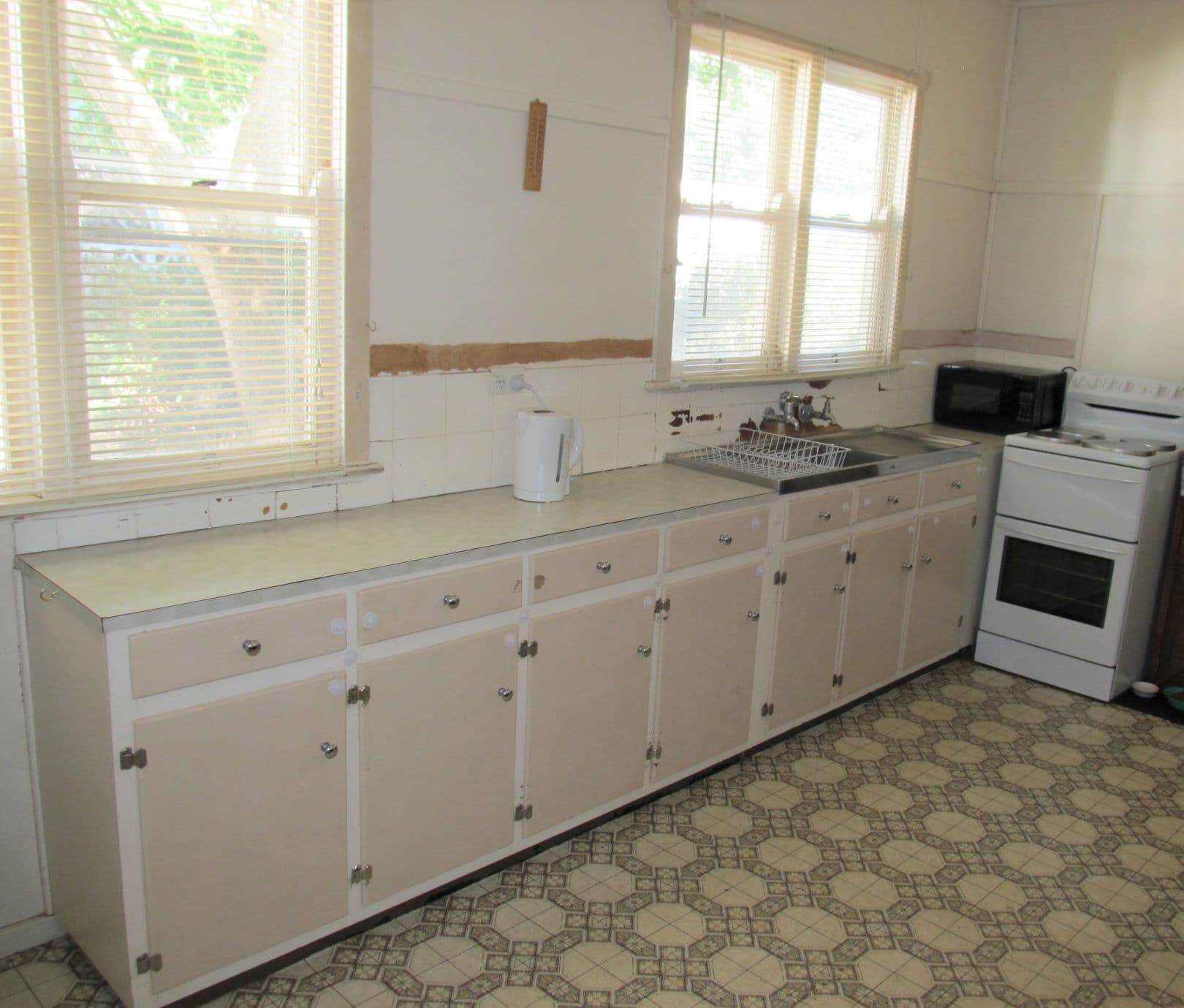 62 Underwood Crescent, Harristown QLD 4350, Harristown - Thumbnail 3