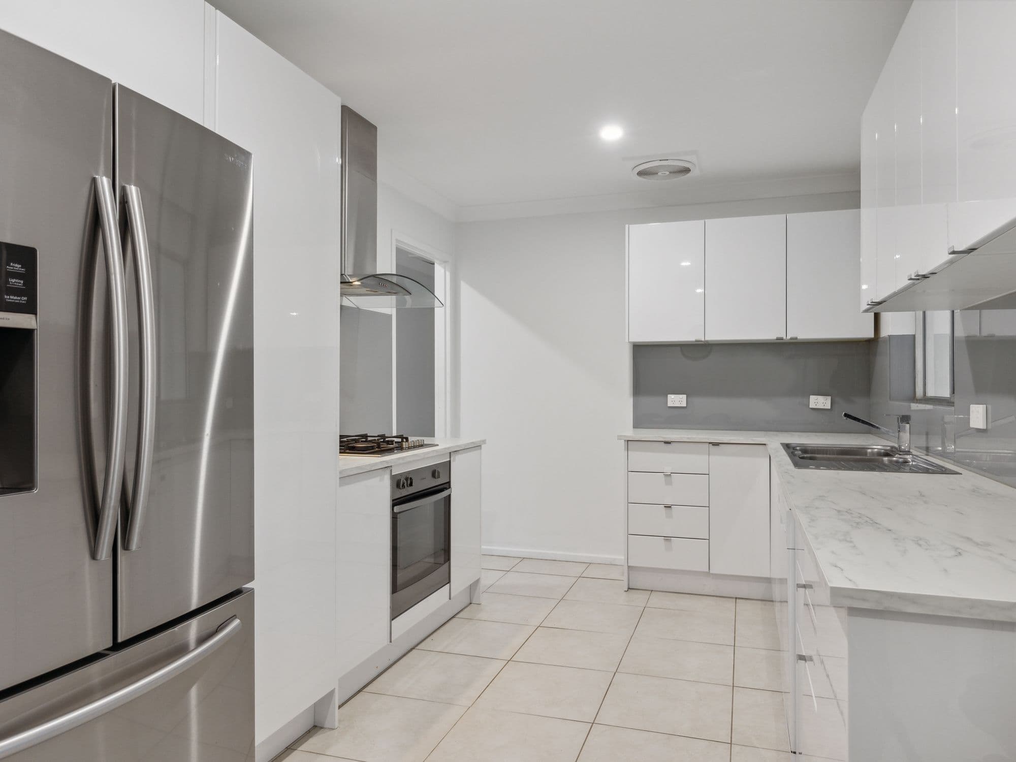 17 Sharon Street, Morphett Vale SA 5162, Morphett Vale - Thumbnail 3