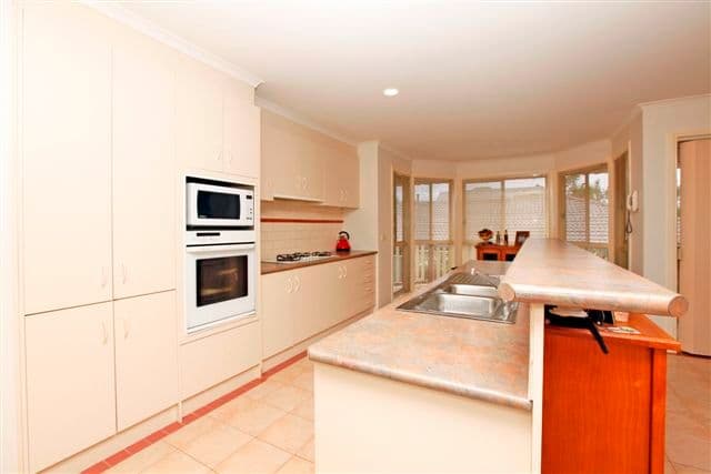 23 Innkeepers Way, ATTWOOD VIC 3049, Attwood - Thumbnail 6