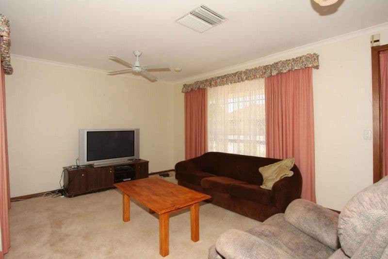 22 Luther Road, LOXTON SA 5333, Loxton - Thumbnail 2