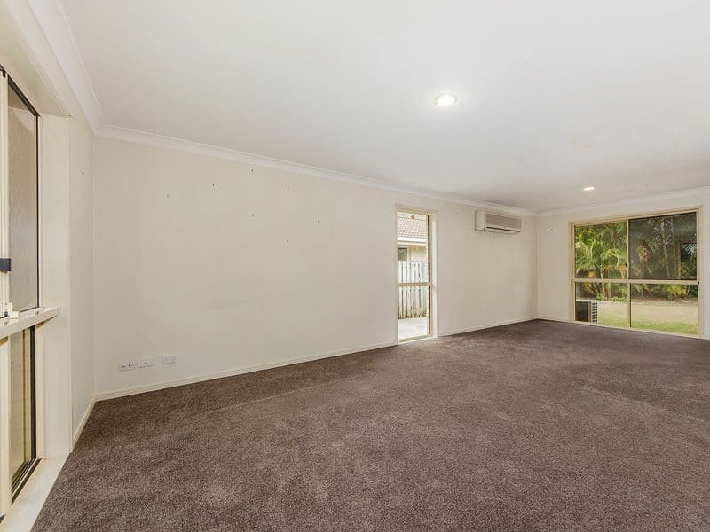 17 Bushlark Street, Varsity Lakes QLD 4227, Varsity Lakes - Thumbnail 3