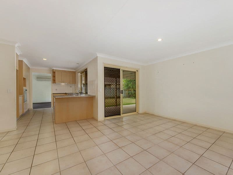 17 Bushlark Street, Varsity Lakes QLD 4227, Varsity Lakes - Thumbnail 4