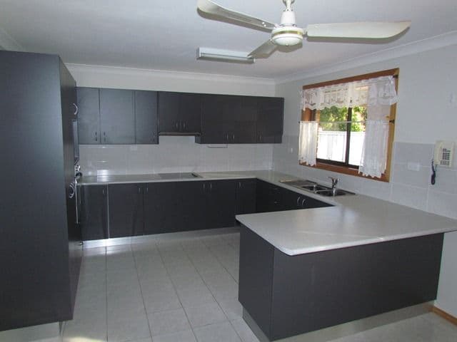 12 Curlew Street, NAMBUCCA HEADS NSW 2448, Nambucca Heads - Thumbnail 5