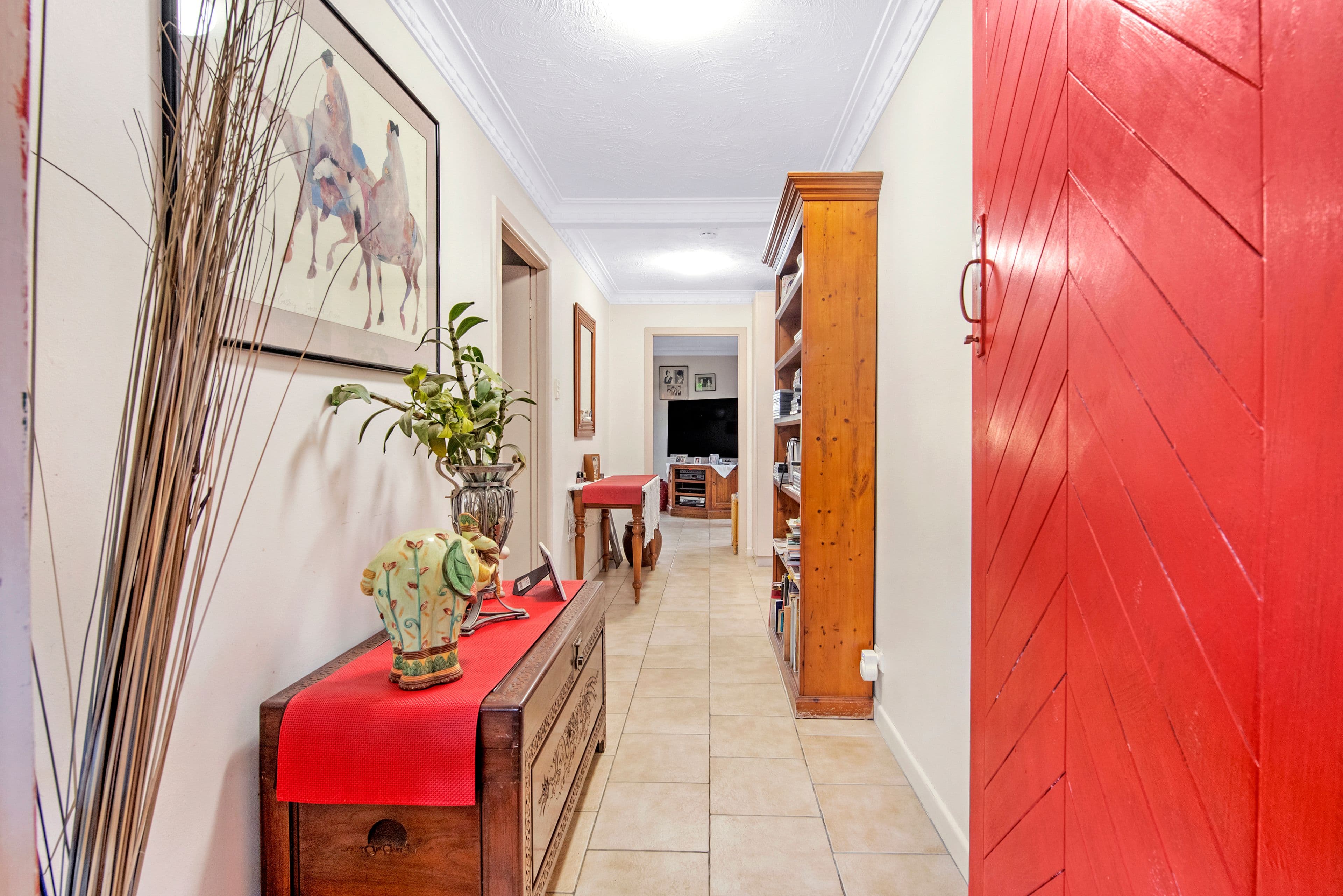 38 Tawarri Crescent, Burleigh Heads QLD 4220, Burleigh Heads - Thumbnail 4
