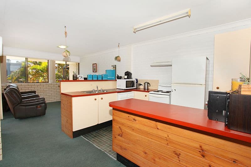 21 Walan Street, Mooloolaba QLD 4557, Mooloolaba - Thumbnail 5