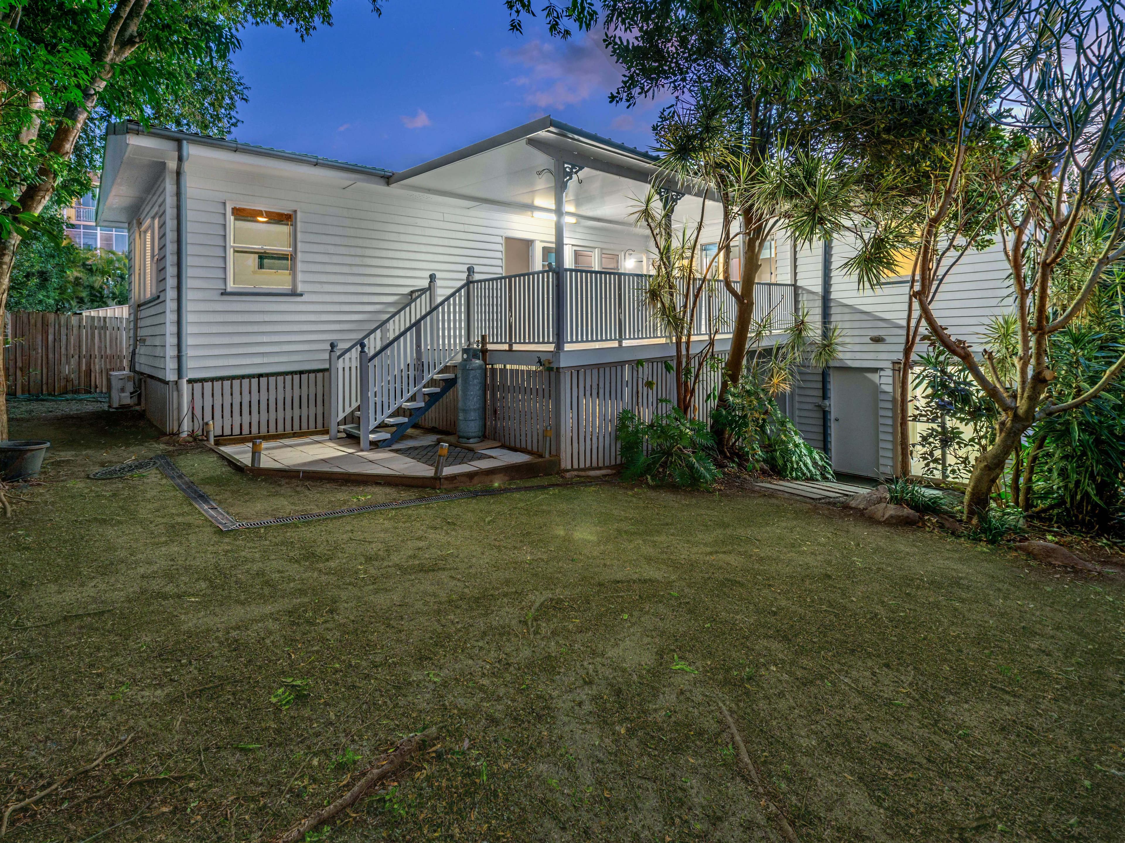 39 Bayview Terrace, Wavell Heights QLD 4012, Wavell Heights - Thumbnail 2